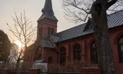 Featured image of post ソウル駅の裏側に眠る130年の物語。中林洞・薬峴聖堂(ヤッキョンソンダン)で巡る歴史と美学の散歩道