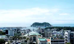 Featured image of post 1945年創業、済州・西帰浦の歴史を刻む「徳成園」のカニチャンポン体験記