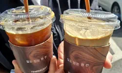 Featured image of post 潜室のバラ団地で見つけたテンパーセントコーヒー潜室新川店の熟成ラテを持って漢江へ